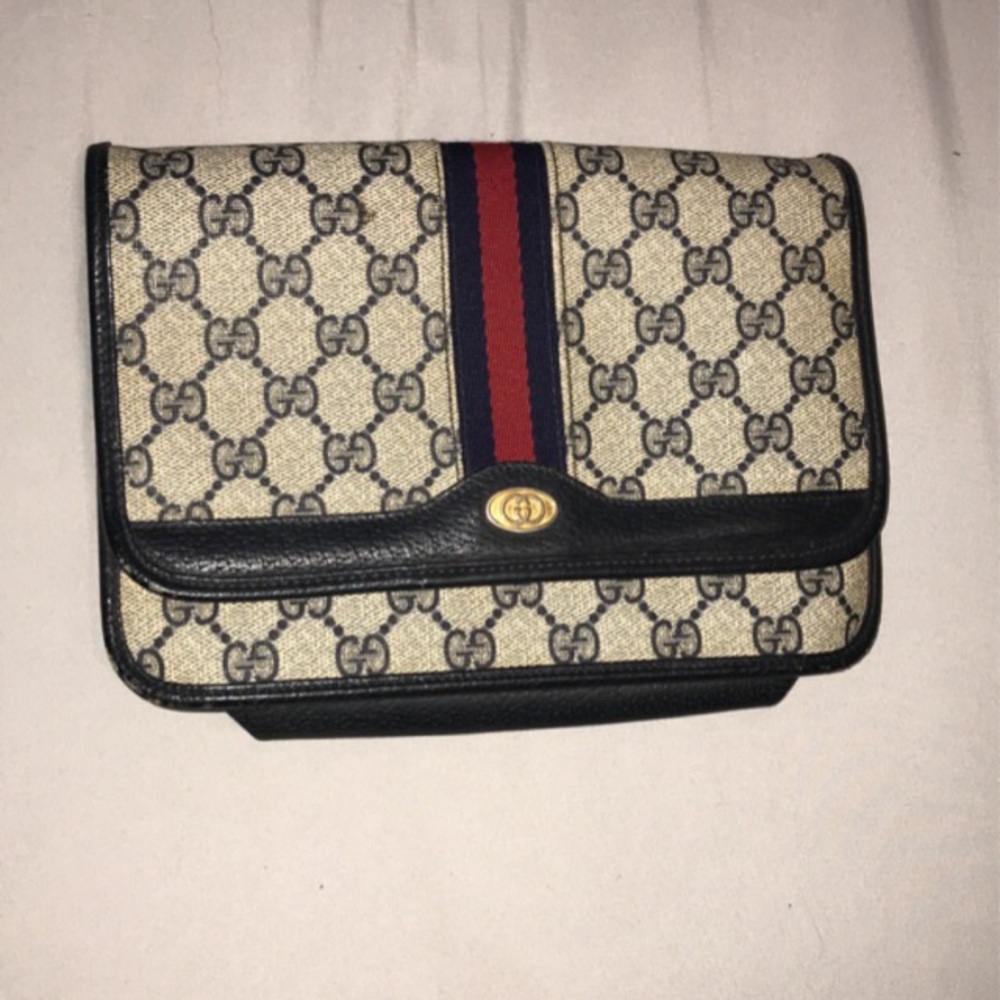 Vintage Gucci Clutch